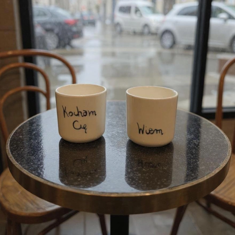 kubki kocham cię wiem czynie Ceramics