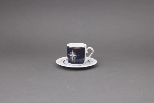 granatowa filiżanka espresso z różą wiatrów. Dla żeglarzy i nie tylko