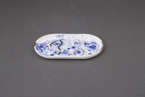 Mała paterka na biżuterię lub ciasteczko z porcelany