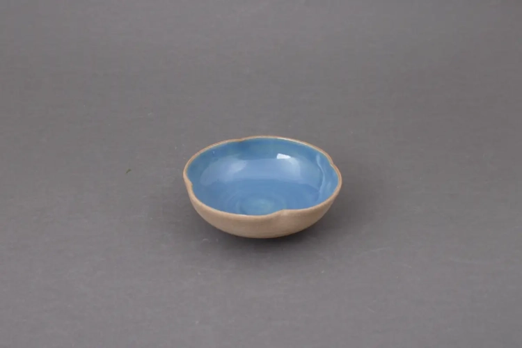 mała miska kwiat Ronja Ceramics
