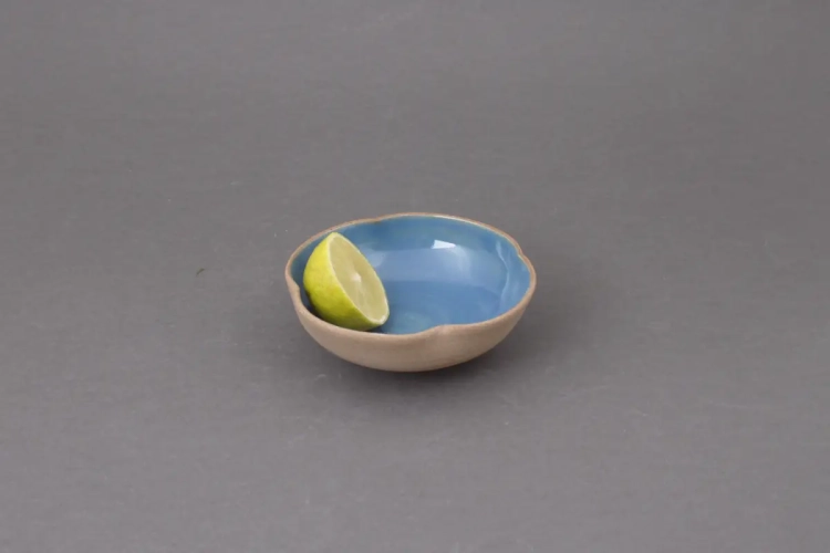 mała miska kwiat Ronja Ceramics