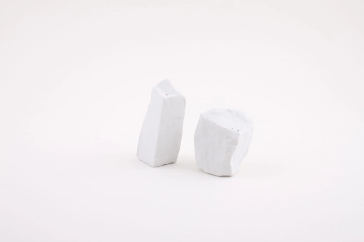 Salt and rock biały