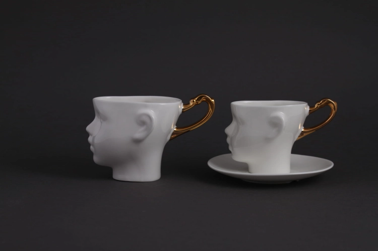 Kubek i filiżanka główka ze złotym uchem Ende Ceramics