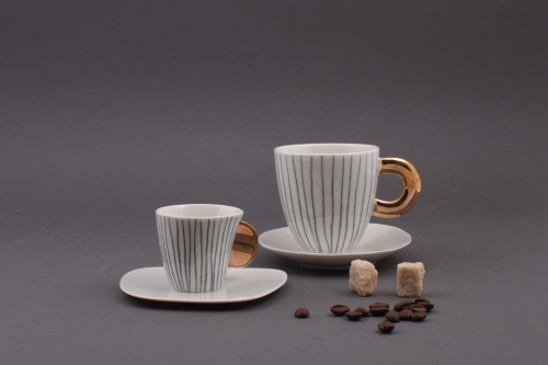 Filiżanki z porcelany Cerama